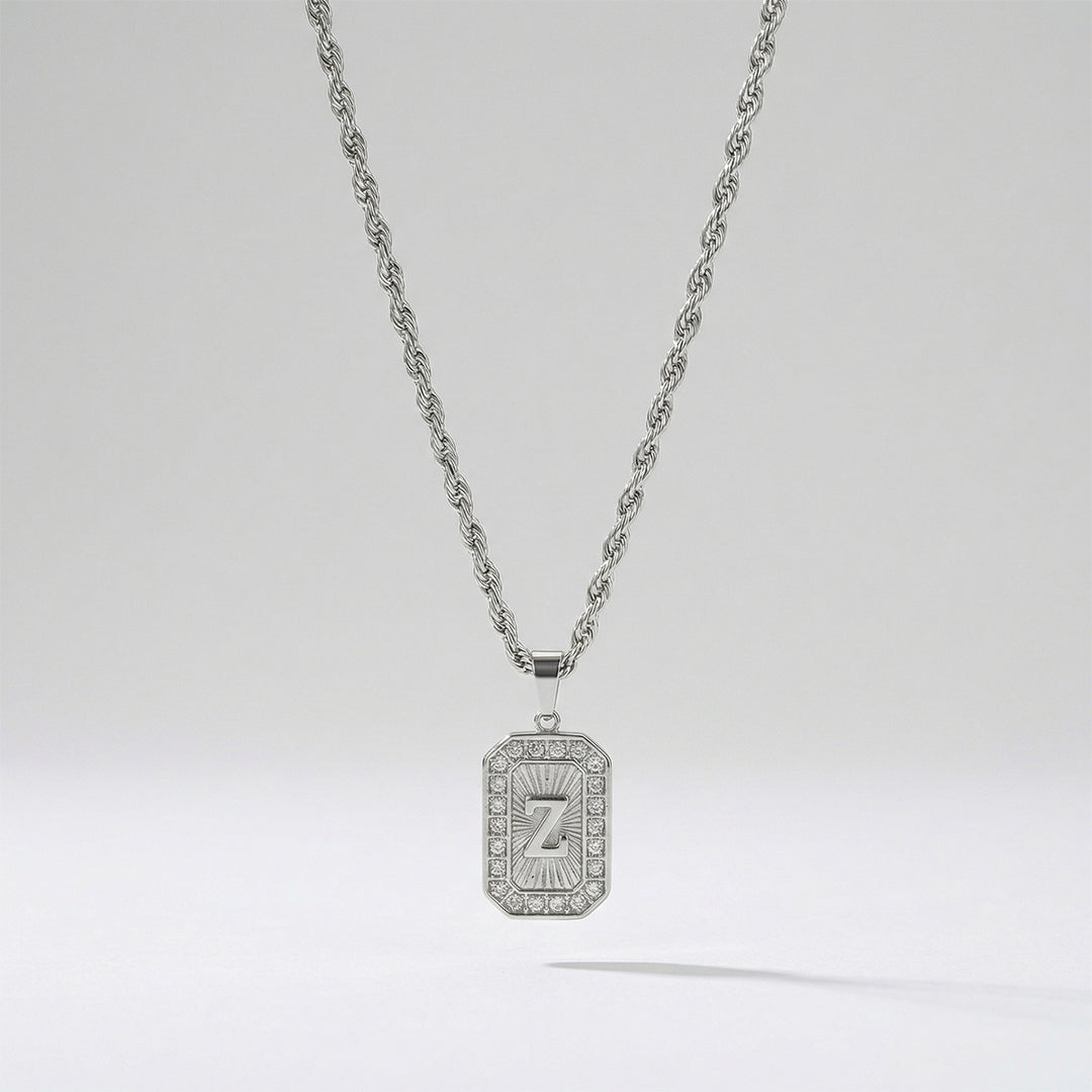 Гердан с буква "Insignia"