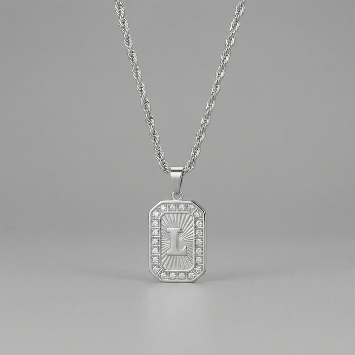 Гердан с буква "Insignia"