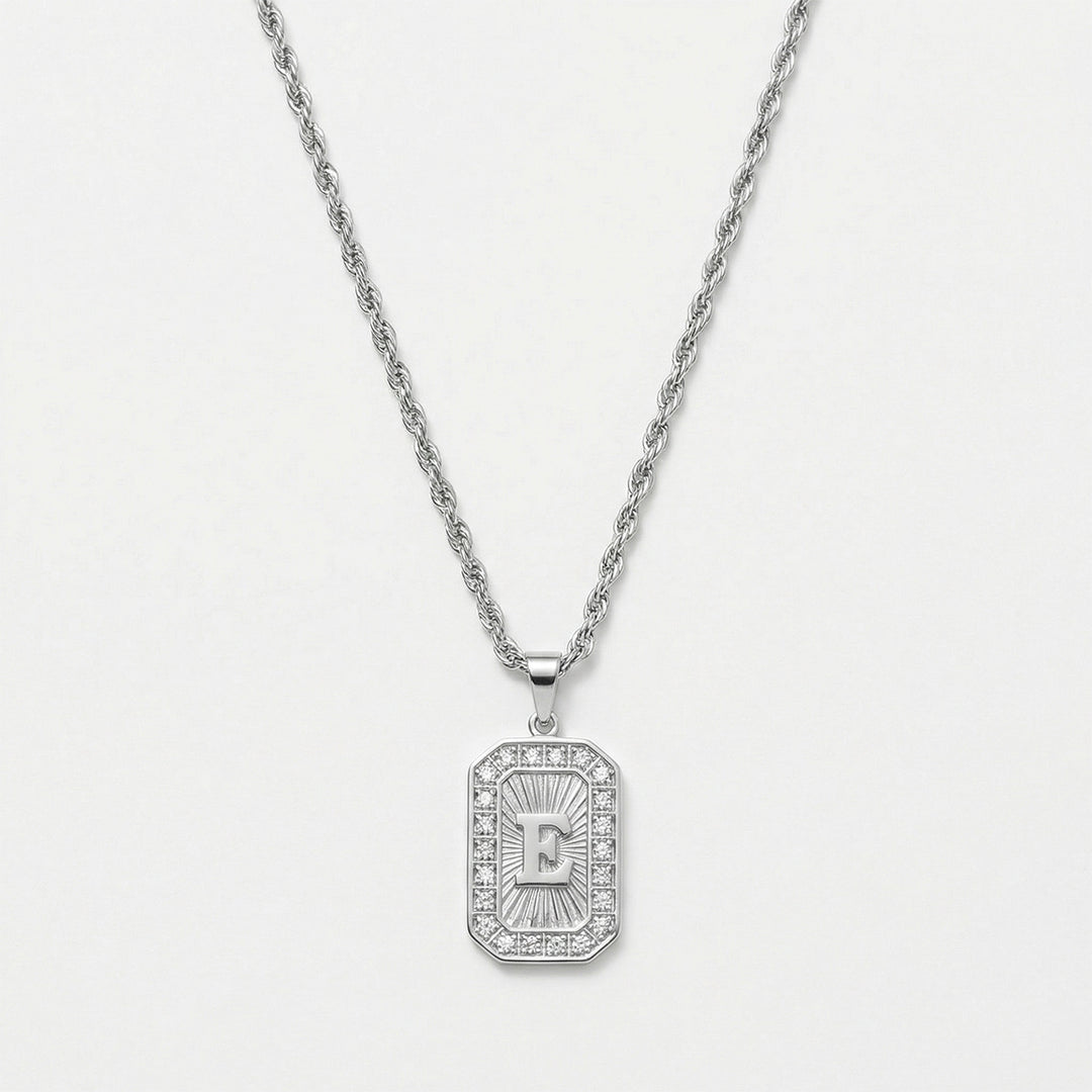 Гердан с буква "Insignia"