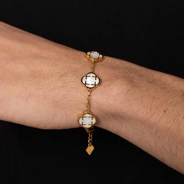 Гривна “Cloveluxe White”