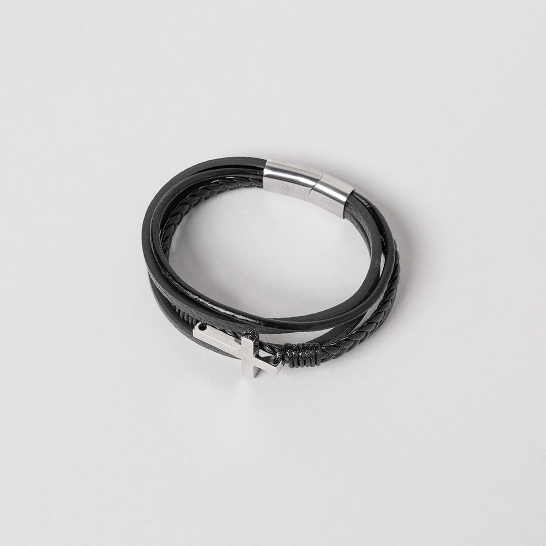 Гривна "Essential Cross"