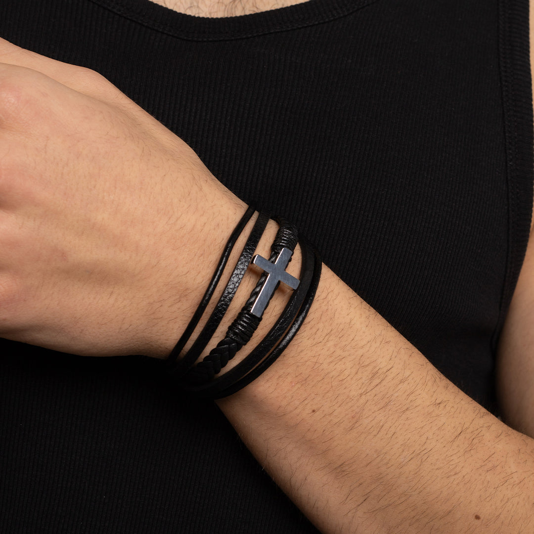 Гривна "Essential Cross"