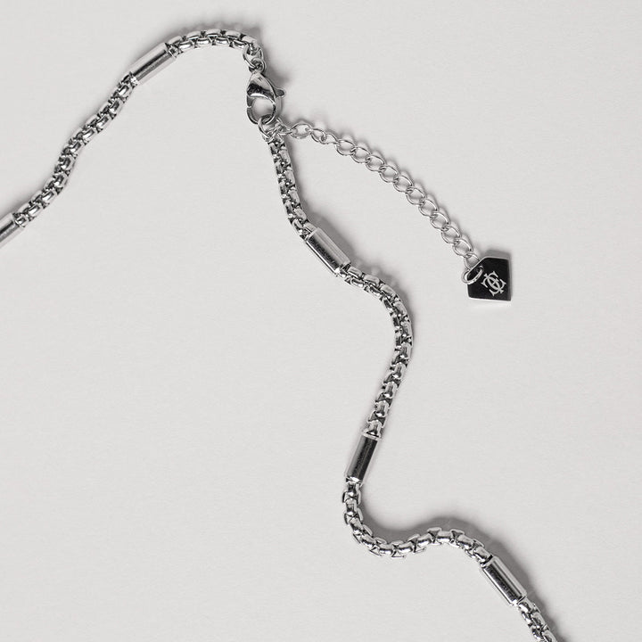 Гердан "Stitches"