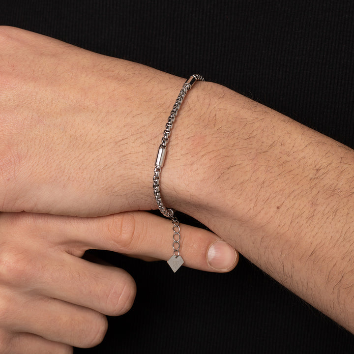 Гривна "Stitch"