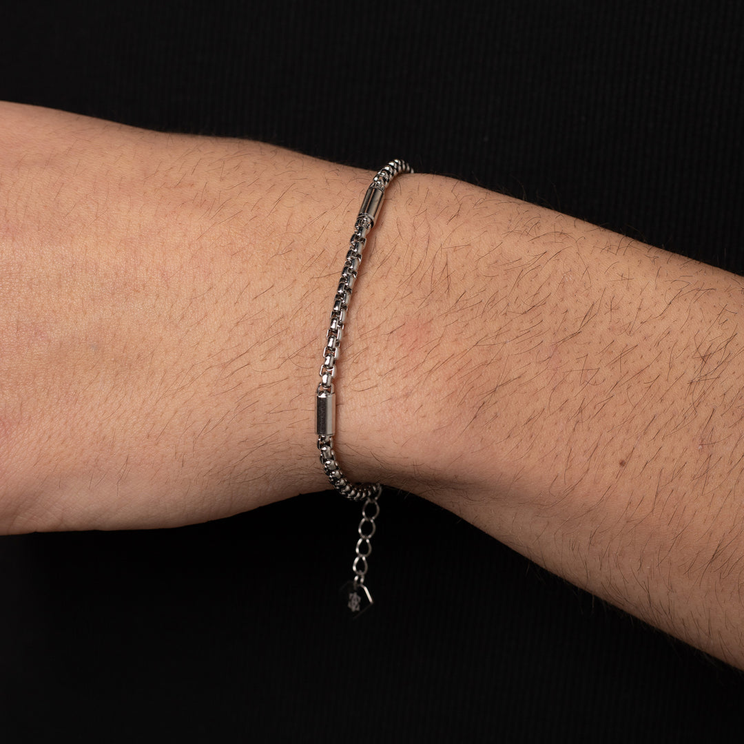 Гривна "Stitch"