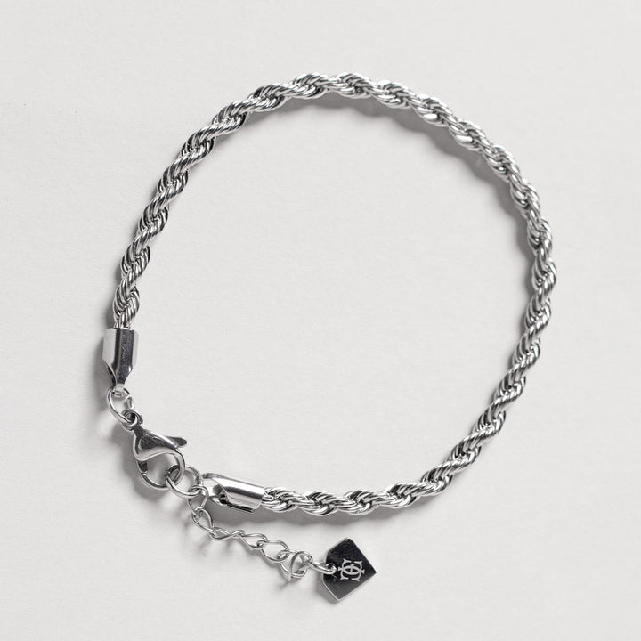 Гривна "Twisted"